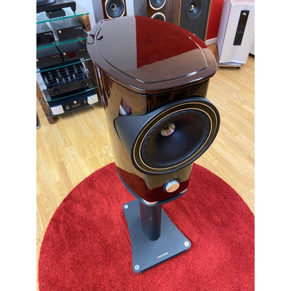 Fyne F1-8 Loudspeakers (Ex-Demo) Free stands Worth £1099