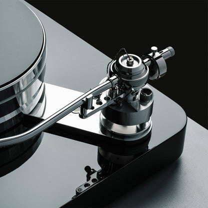 Pro-Ject Signature 12.2 Reference Turntable